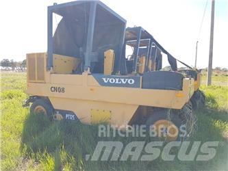 Volvo PT 125 Nabijači zemlje