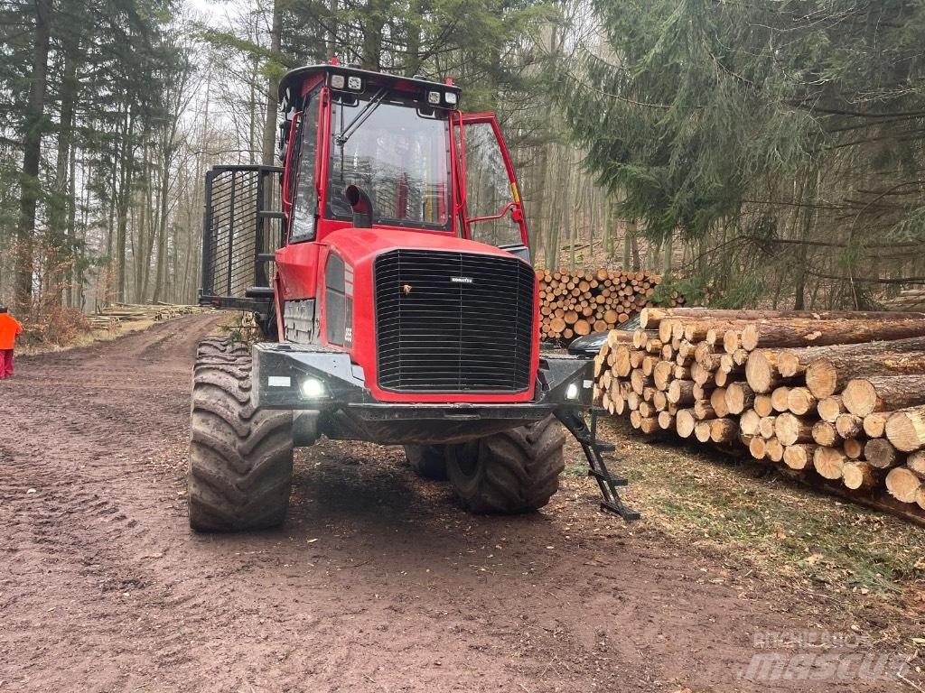 Komatsu 875 Forvarderi
