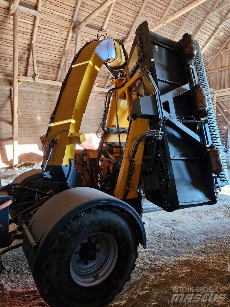 Elho Cobra 7710 T Kombajni za stočnu hranu