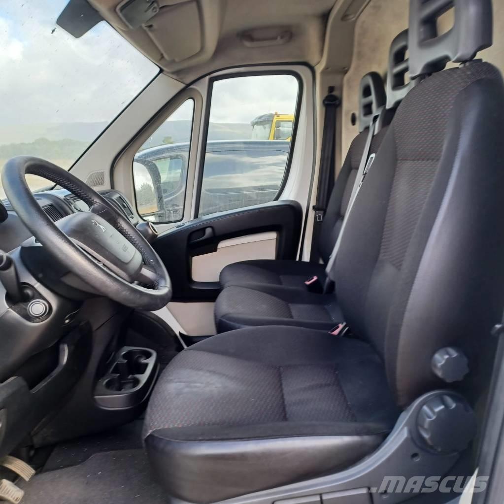 Peugeot Boxer Pik up kamioni