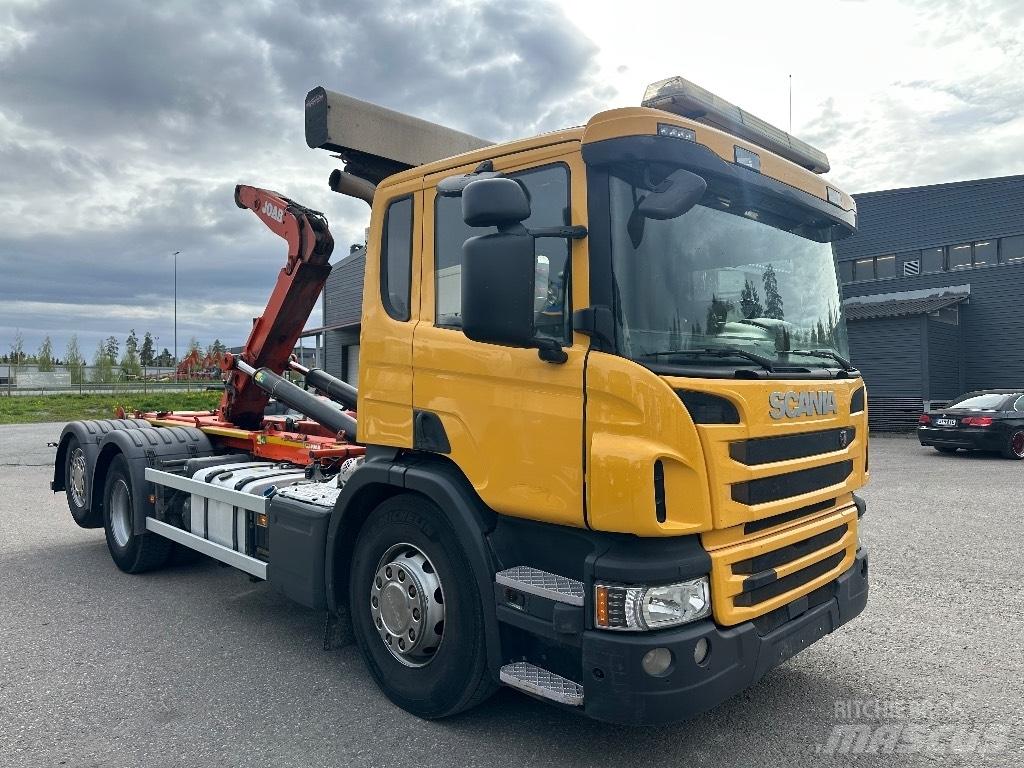 Scania P370 6x2*4 Rol kiper kamioni sa kukom za podizanje tereta