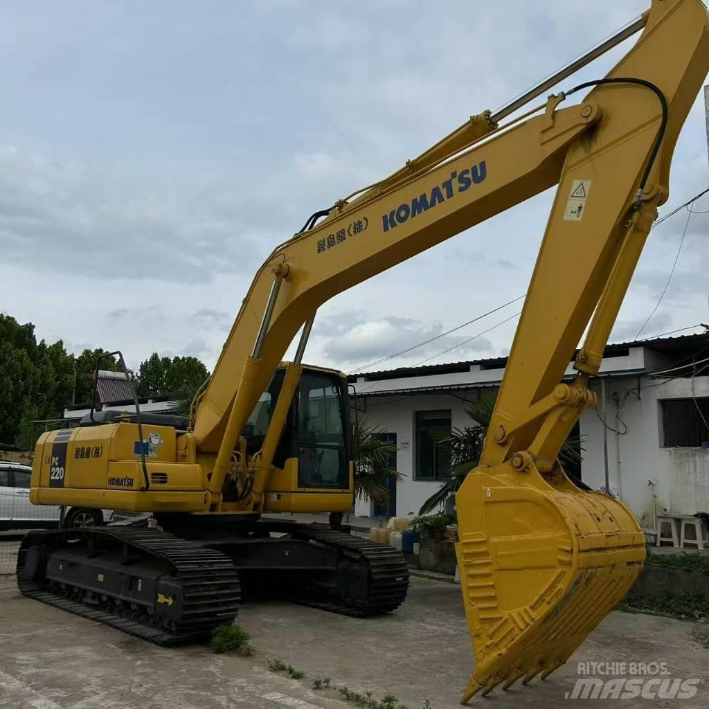 Komatsu 220-7 Bageri guseničari