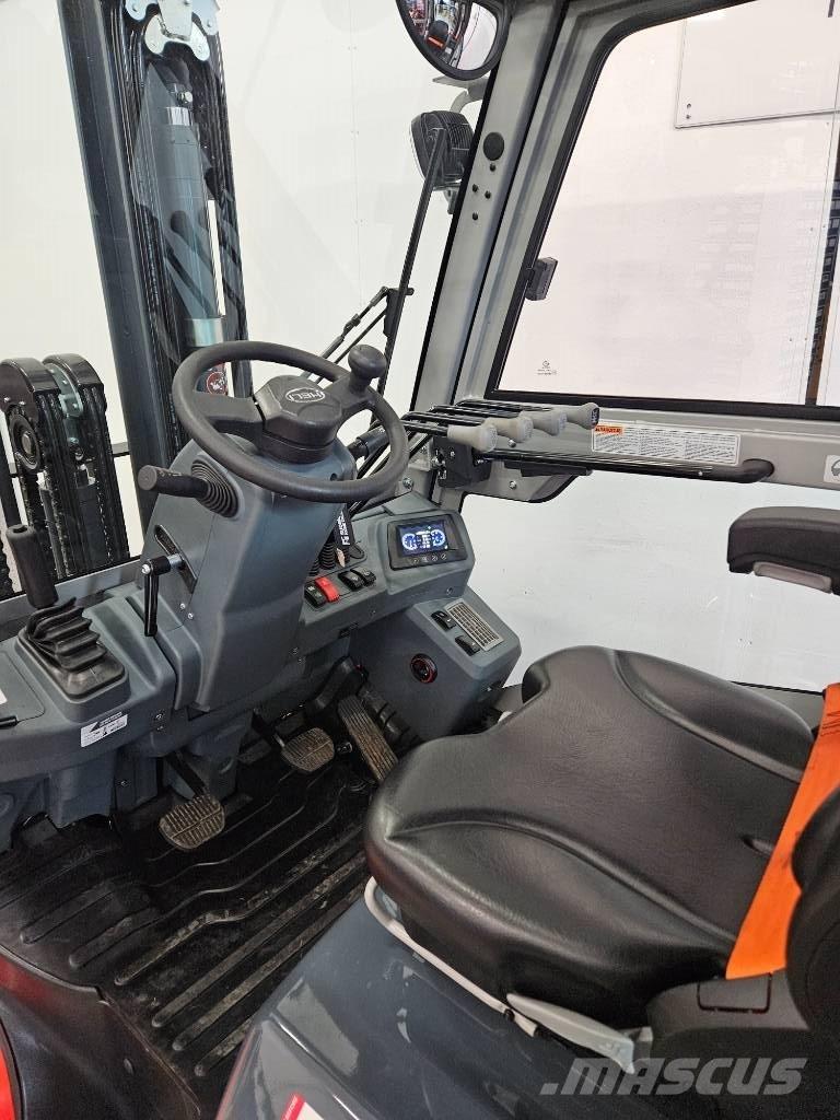 Heli CPCD 35 DIESEL Dizelski viljuškari