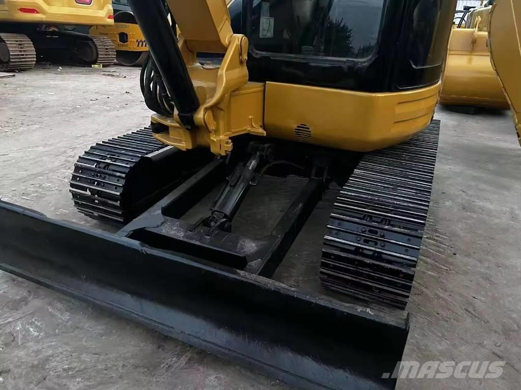 CAT 304 CR Mini bageri < 7t