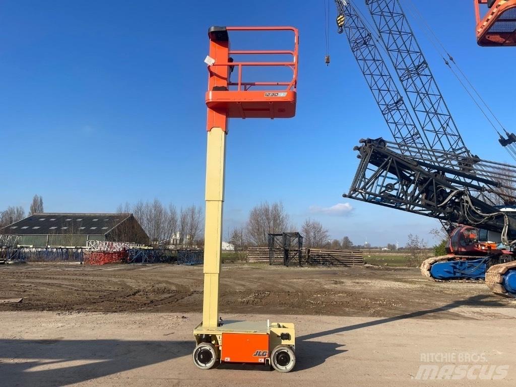 JLG 1230 ES Makazaste platforme