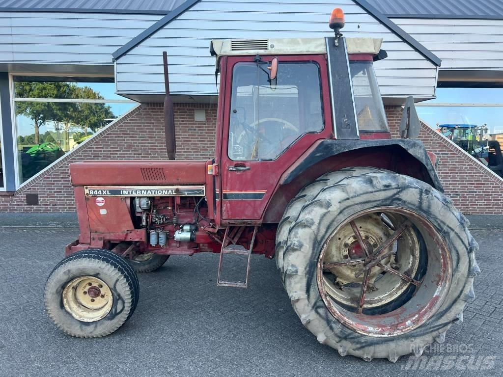 International 844xl Traktori