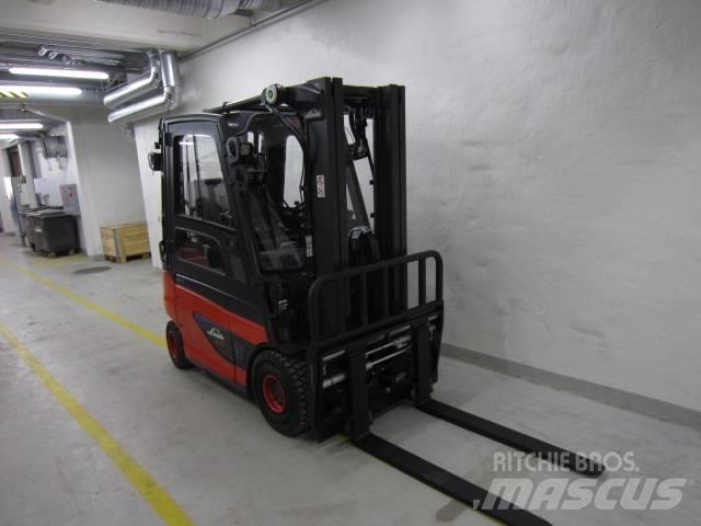 Linde E 25 Električni viljuškari
