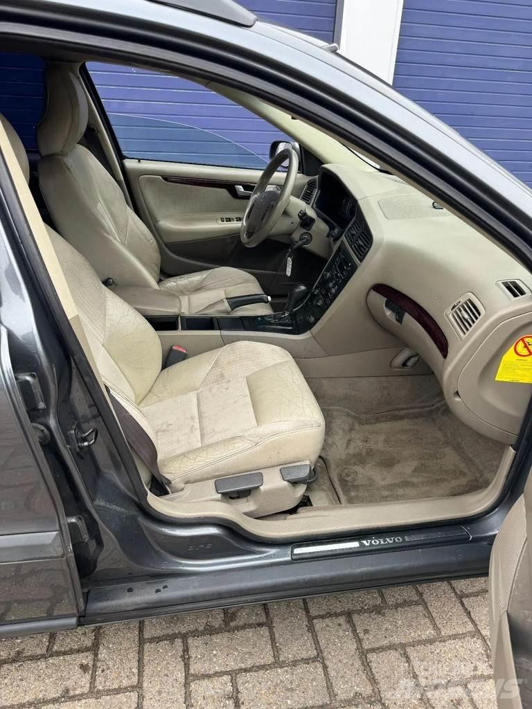 Volvo V70 V70 Automobili