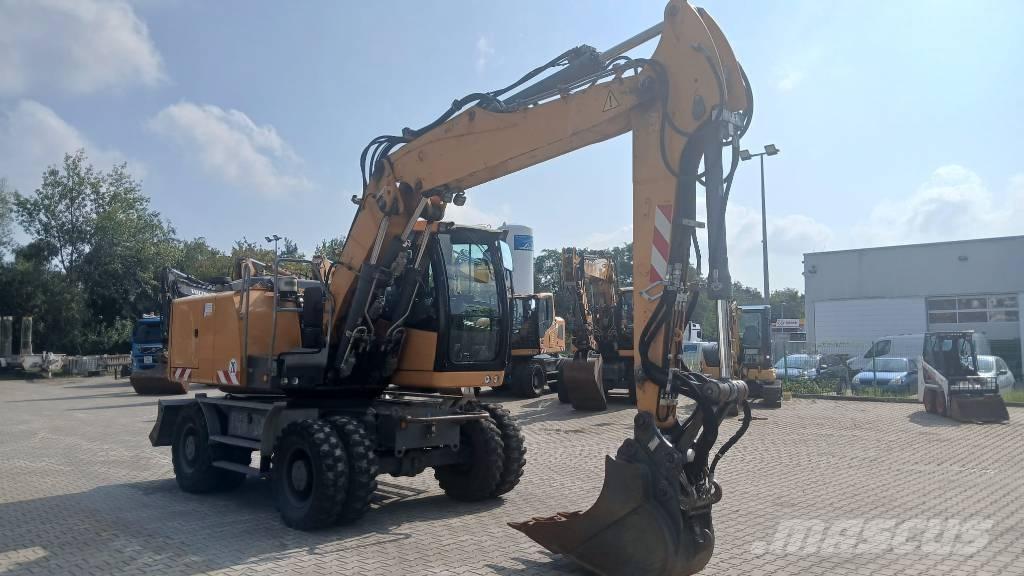 Liebherr A 916 Bageri točkaši
