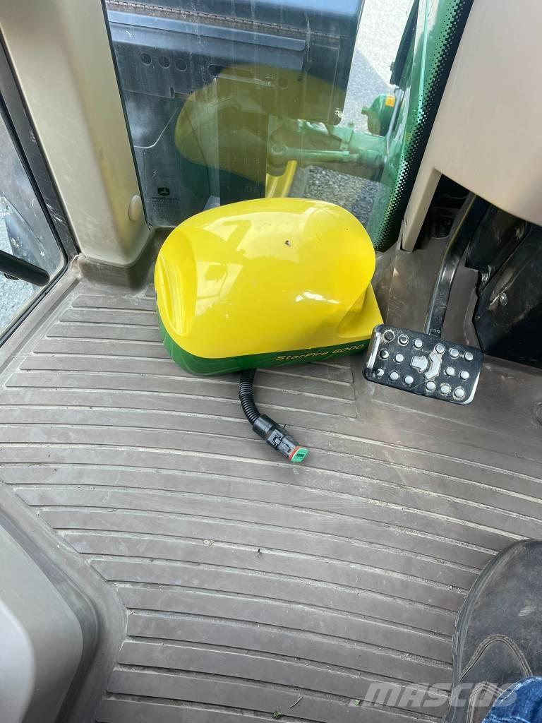 John Deere 6195 M Traktori