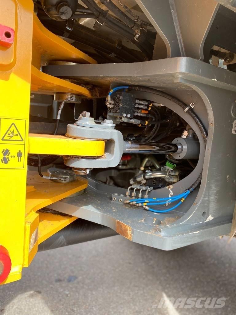 Liebherr L 538 Utovarivači na točkove