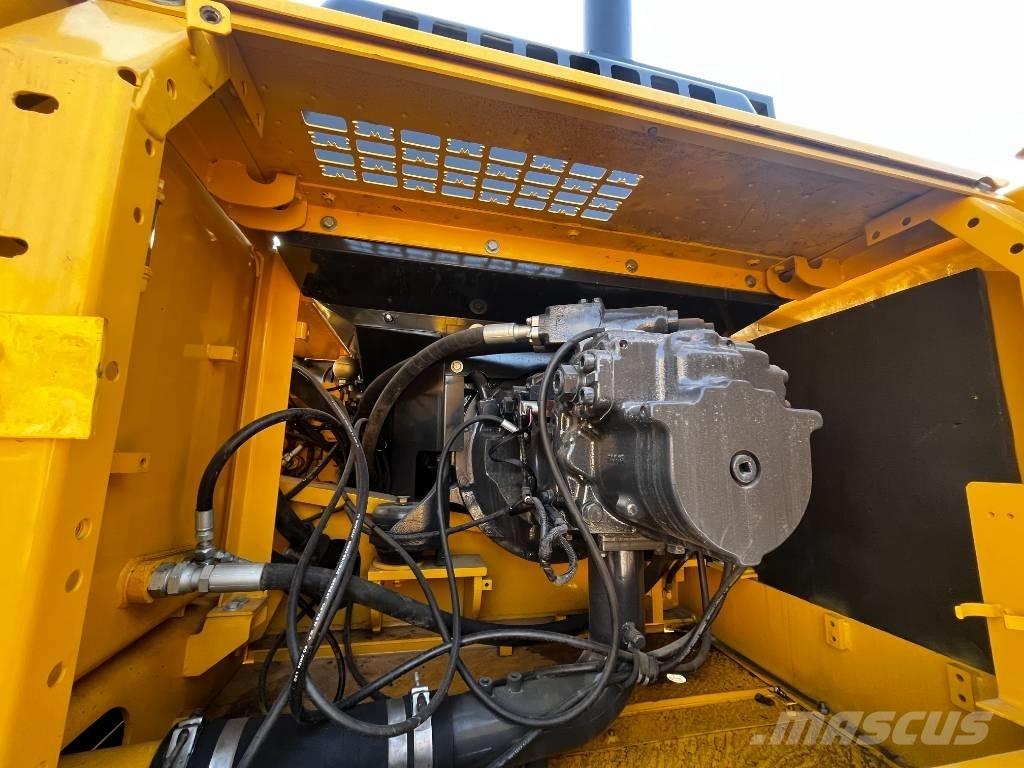 Komatsu PC 450 Bageri guseničari