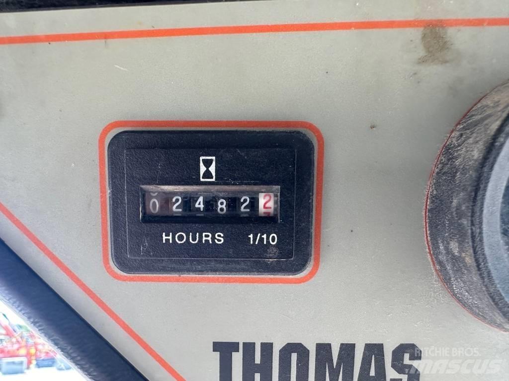 Thomas T137 Skid steer mini utovarivači