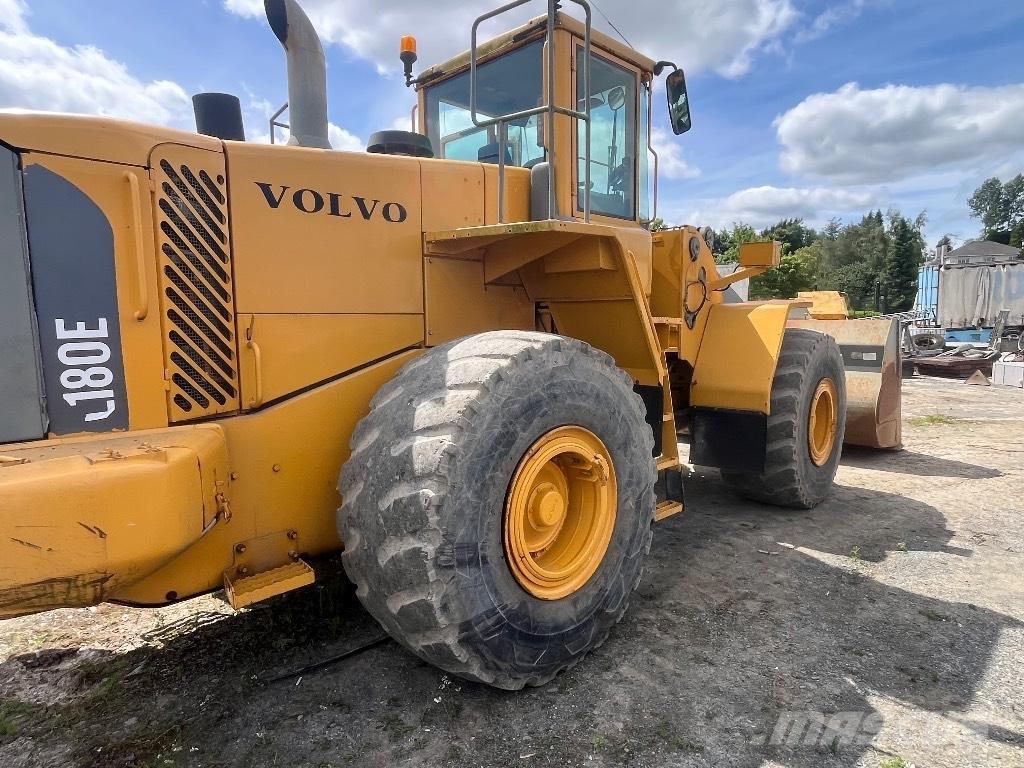 Volvo L 180 E Utovarivači na točkove