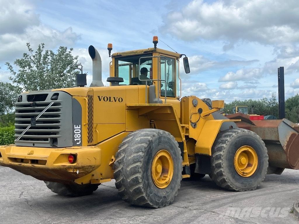 Volvo L 180 E Utovarivači na točkove