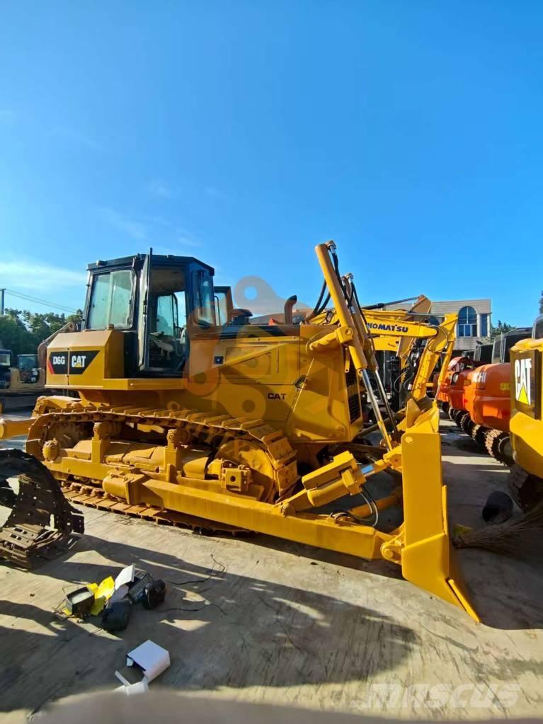 CAT D6G Buldožeri guseničari