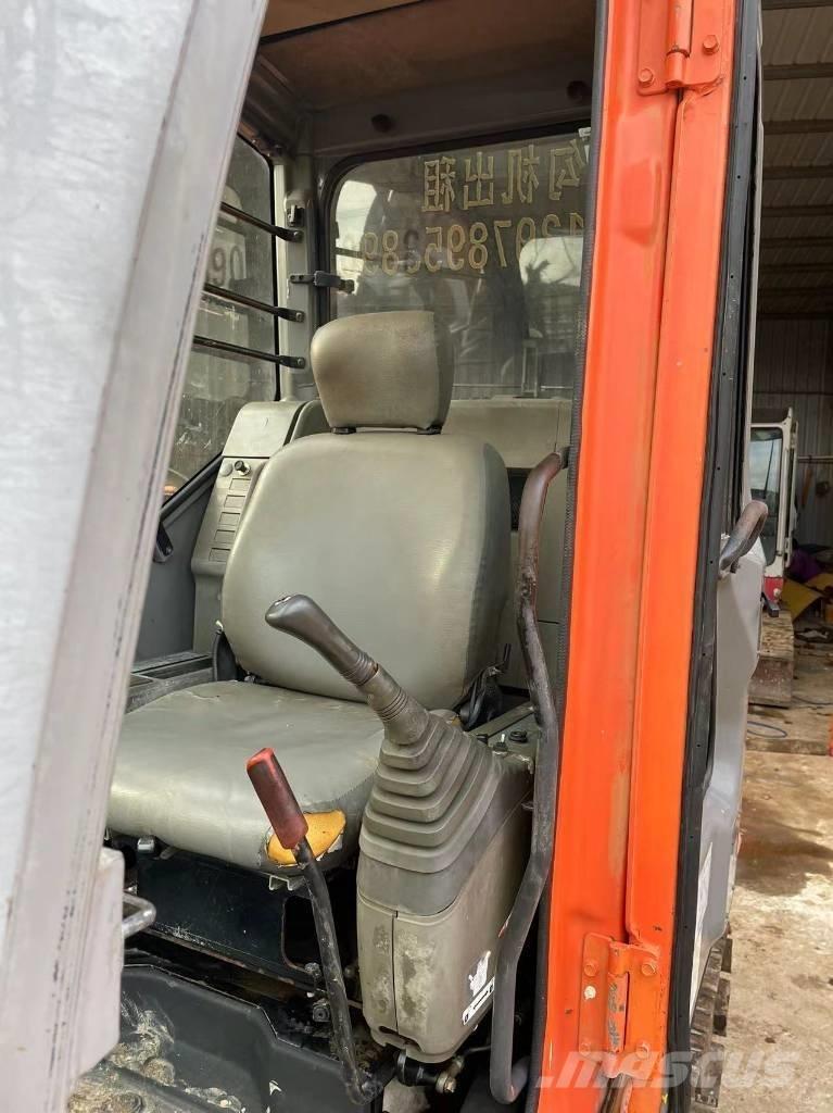 Hitachi ZX 80 Bageri guseničari