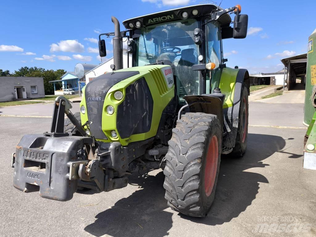 CLAAS Arion 550 Traktori