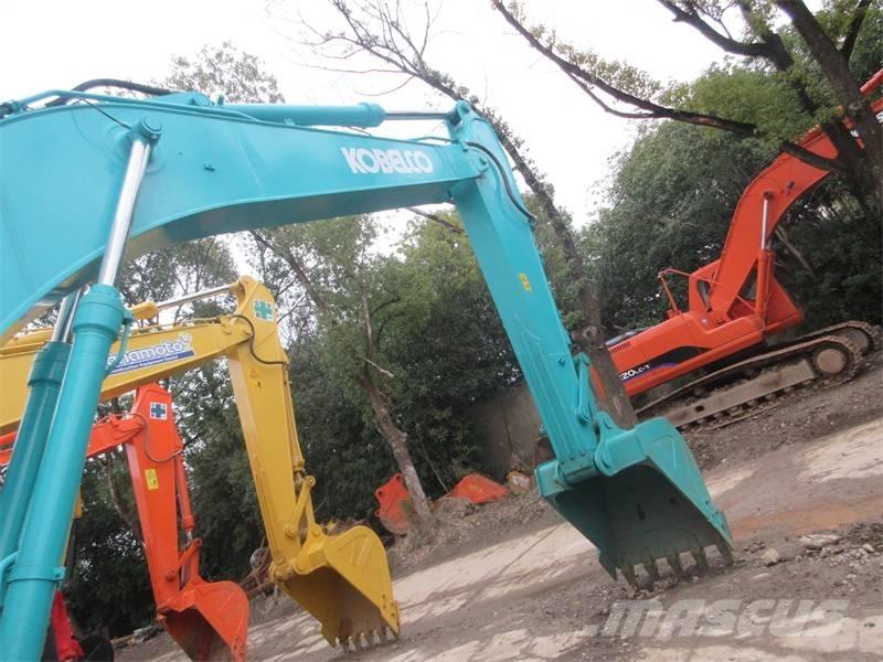 Kobelco SK 210 Bageri guseničari