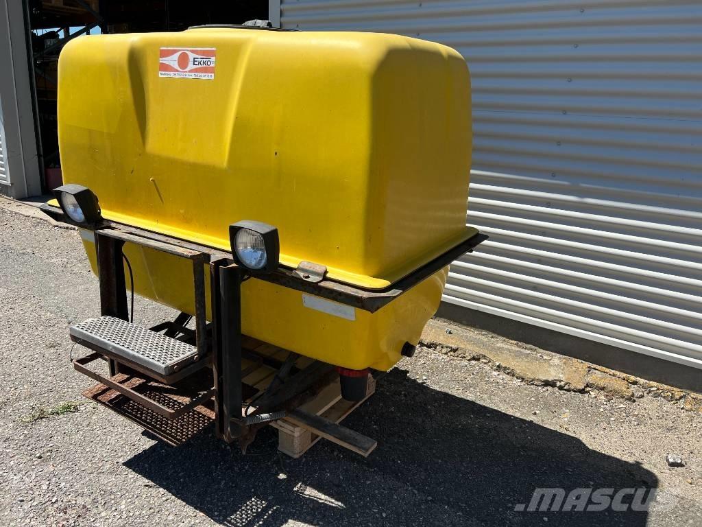 Ekko Front Tank Montirane prskalice