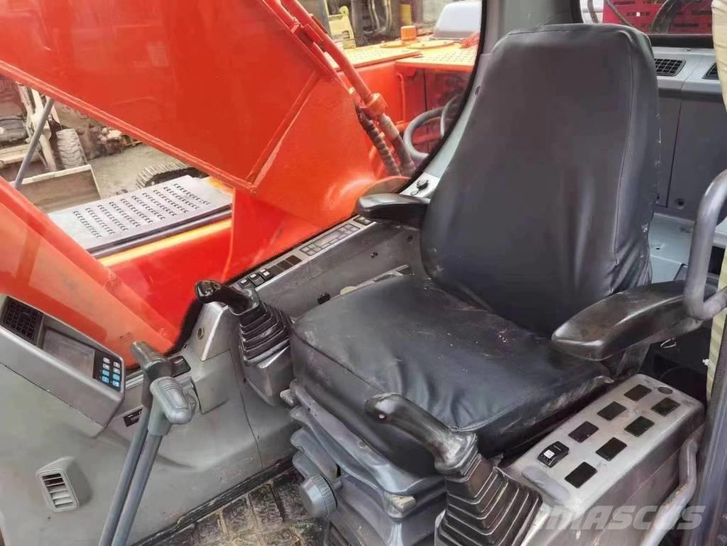 Doosan DX 225 LC Mini bageri < 7t