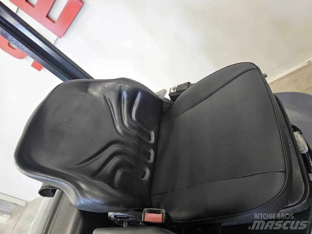 Linde 10560- H18T Plinski viljuškari
