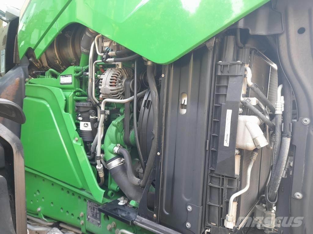 John Deere 6155R Traktori