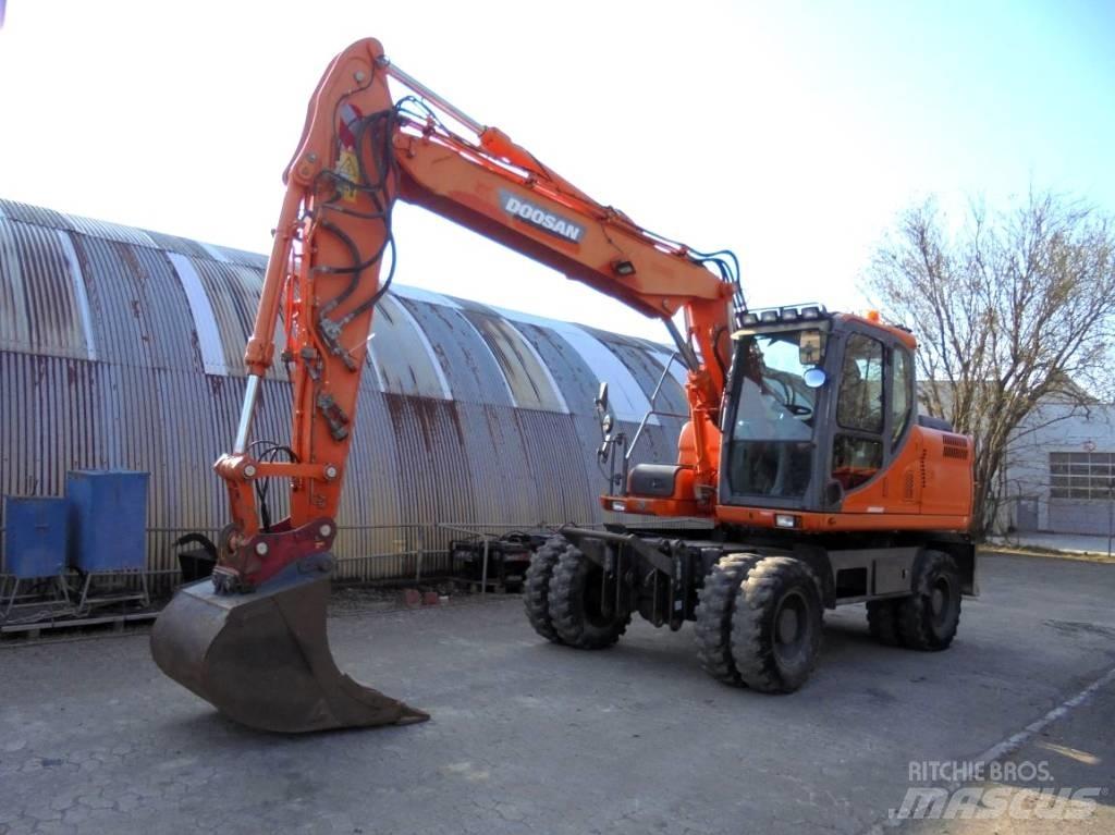 Doosan DX 160 W Bageri točkaši