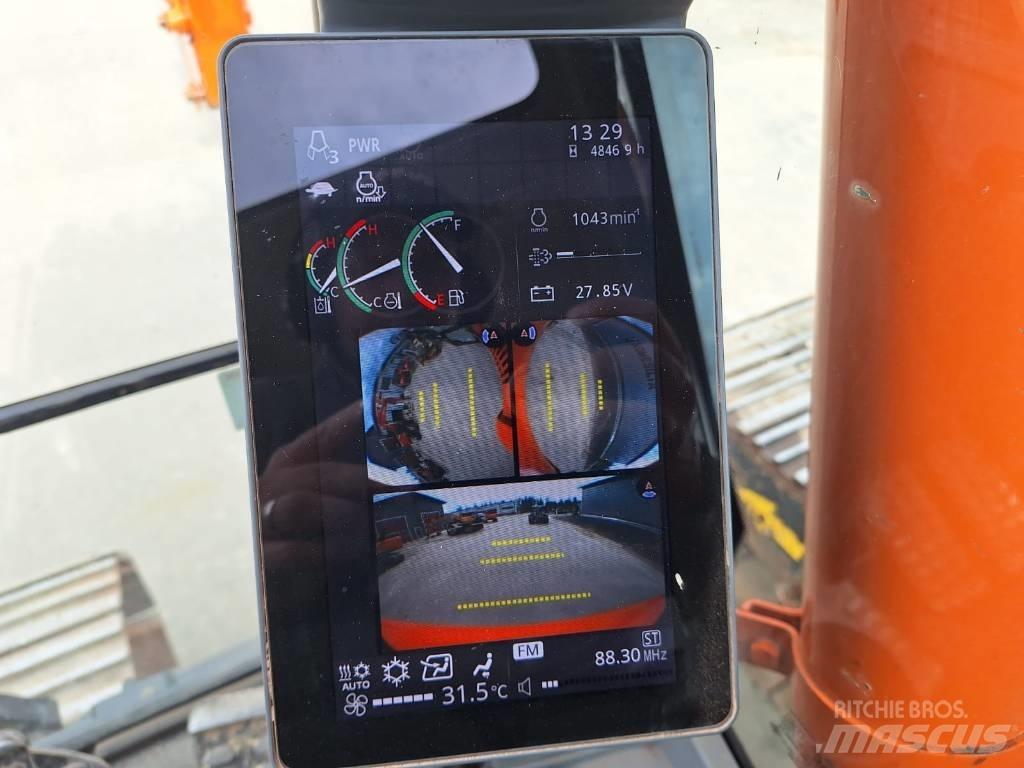 Hitachi ZX130LCN-7 Bageri guseničari