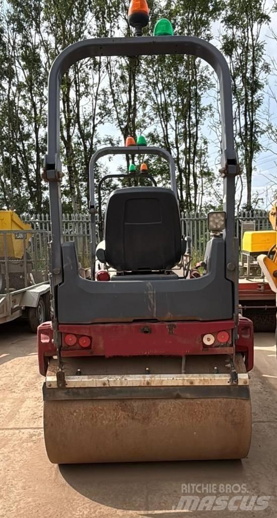 Dynapac CC 1200 C Valjci sa duplim bubnjem