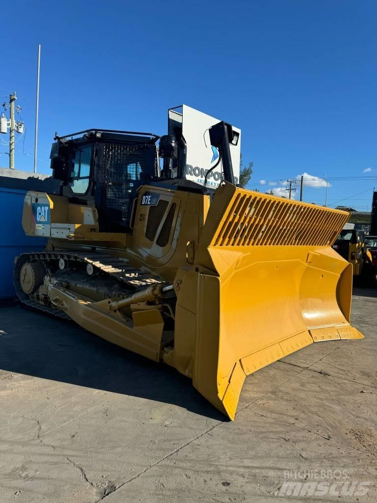CAT D 7 E LGP Buldožeri guseničari
