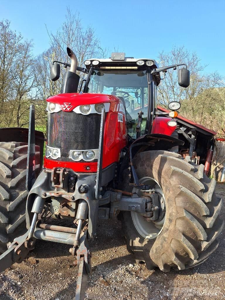 Massey Ferguson 7624 Traktori