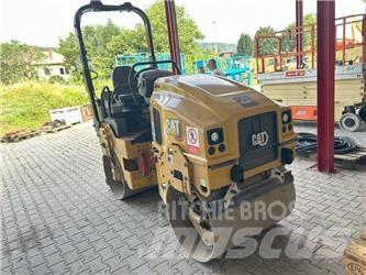CAT CB 2.5GC Valjci sa duplim bubnjem