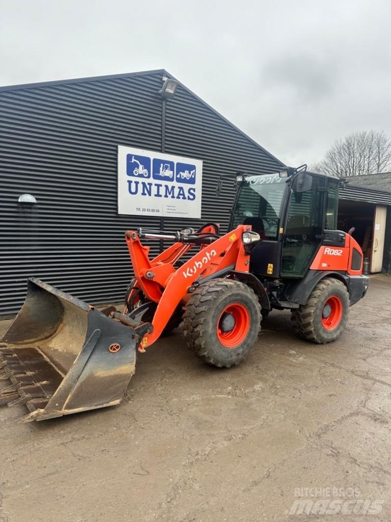 Kubota R 082 Utovarivači na točkove