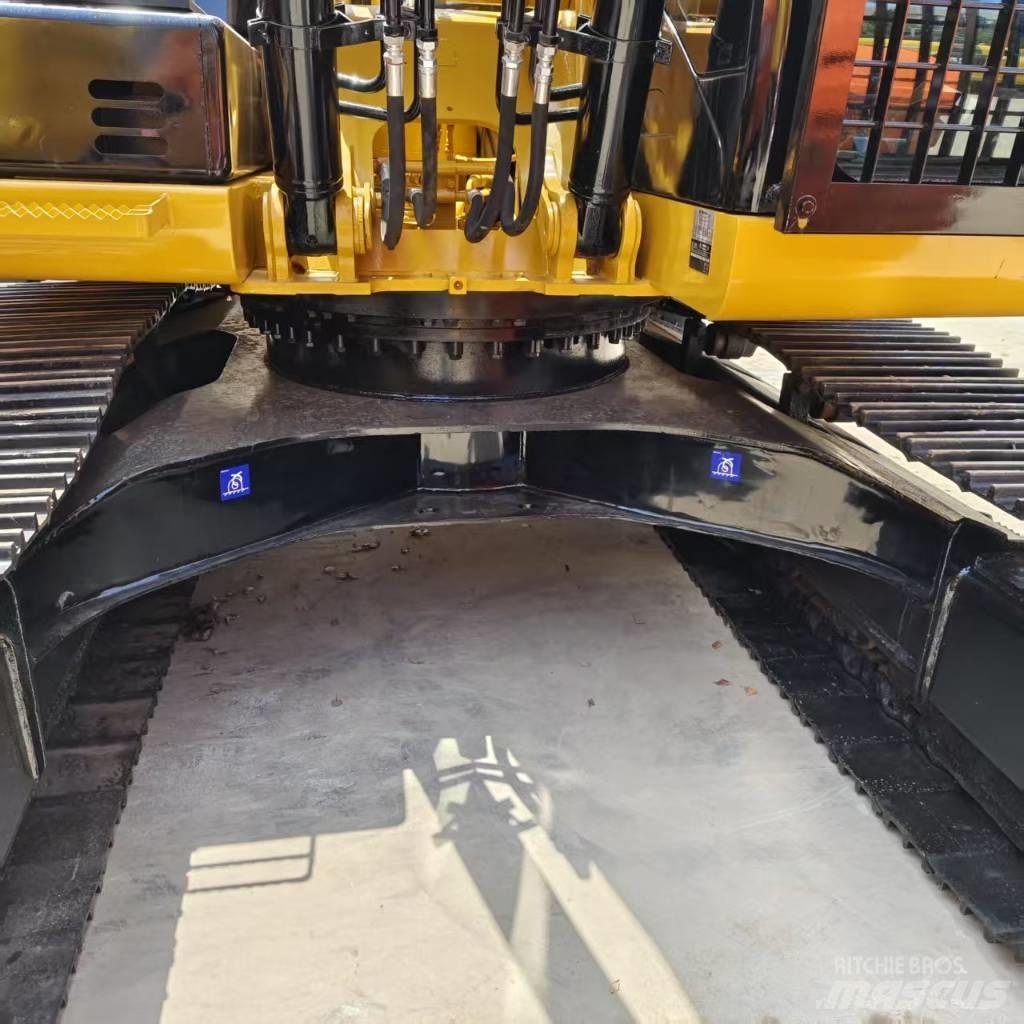 CAT 320D Bageri guseničari