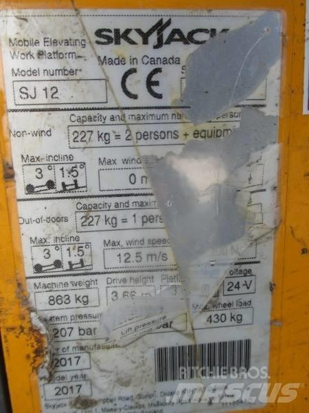 SkyJack SJ 12 Jarbolne penjajuće platforme