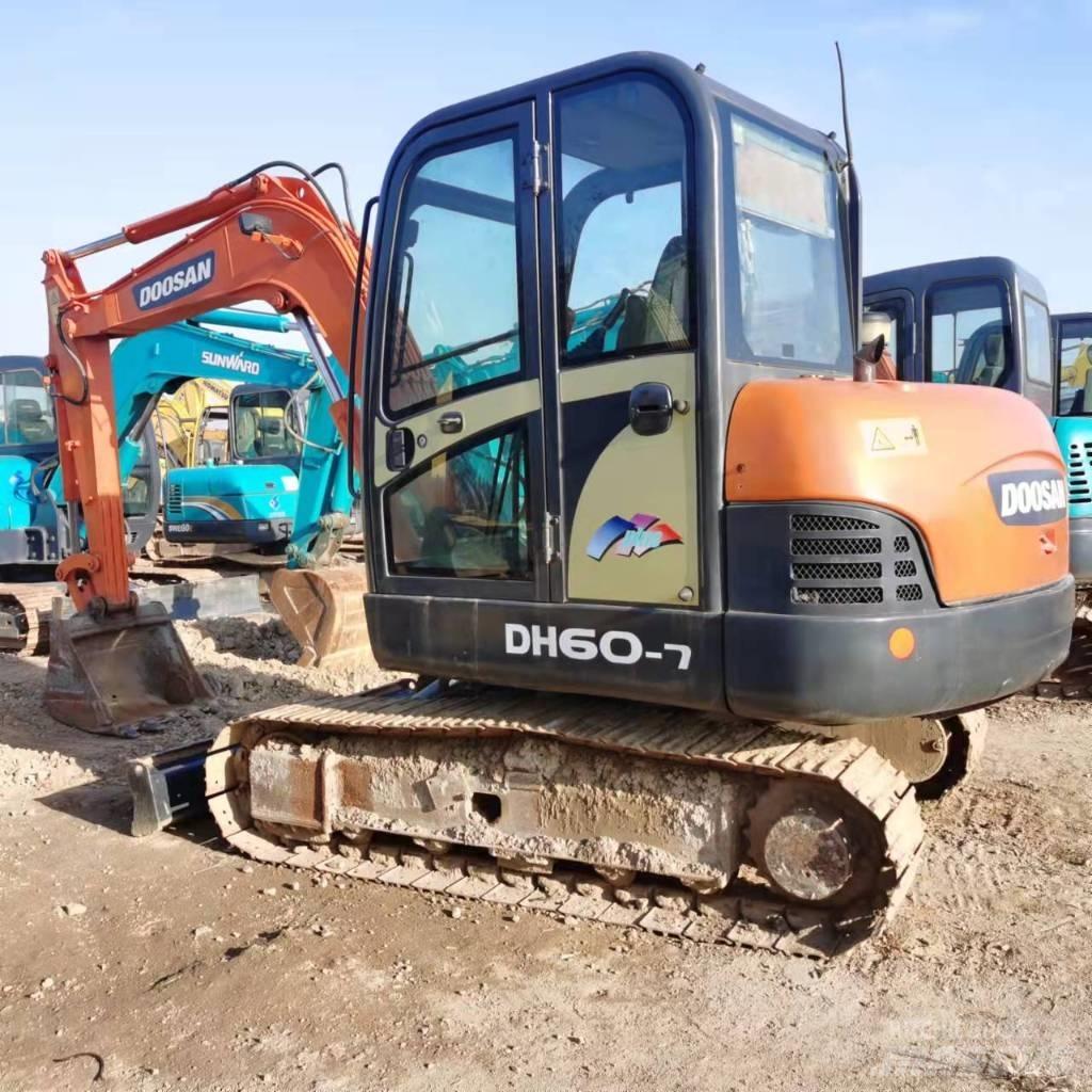 Doosan DH60-7 Bageri guseničari
