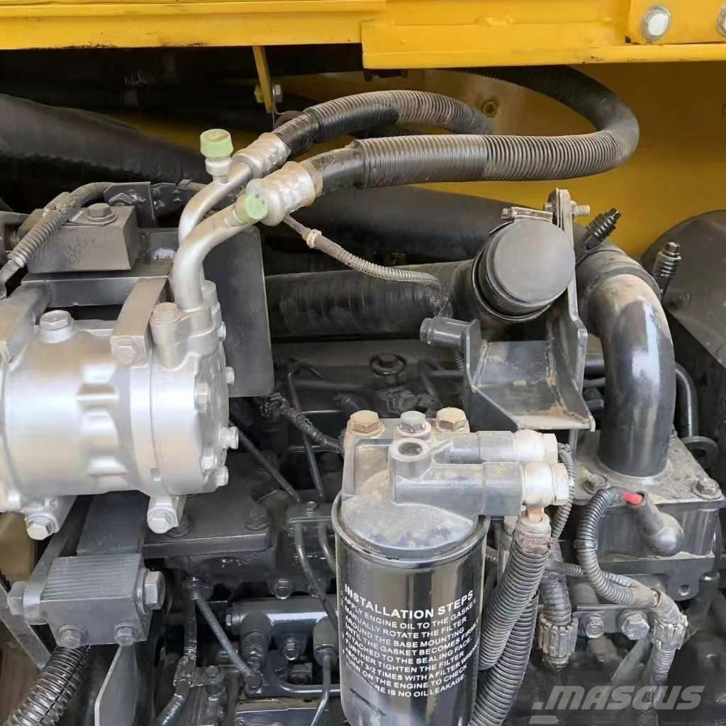 Komatsu PC 60 Mini bageri < 7t