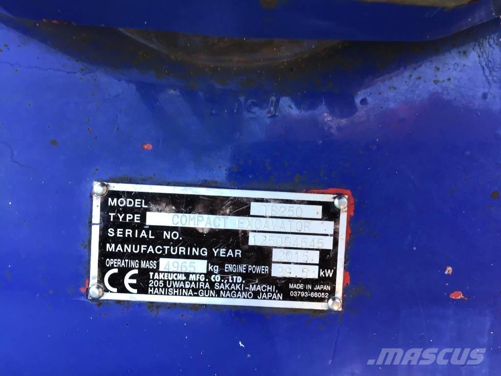 Takeuchi TB 250 Mini bageri < 7t