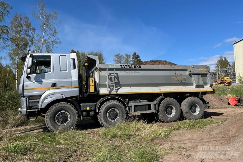 Tatra Tatra T 158/1 Kiperi kamioni