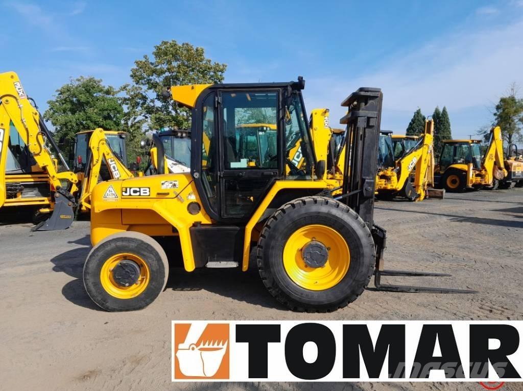 JCB 930-4 Vanterenski viljuškar