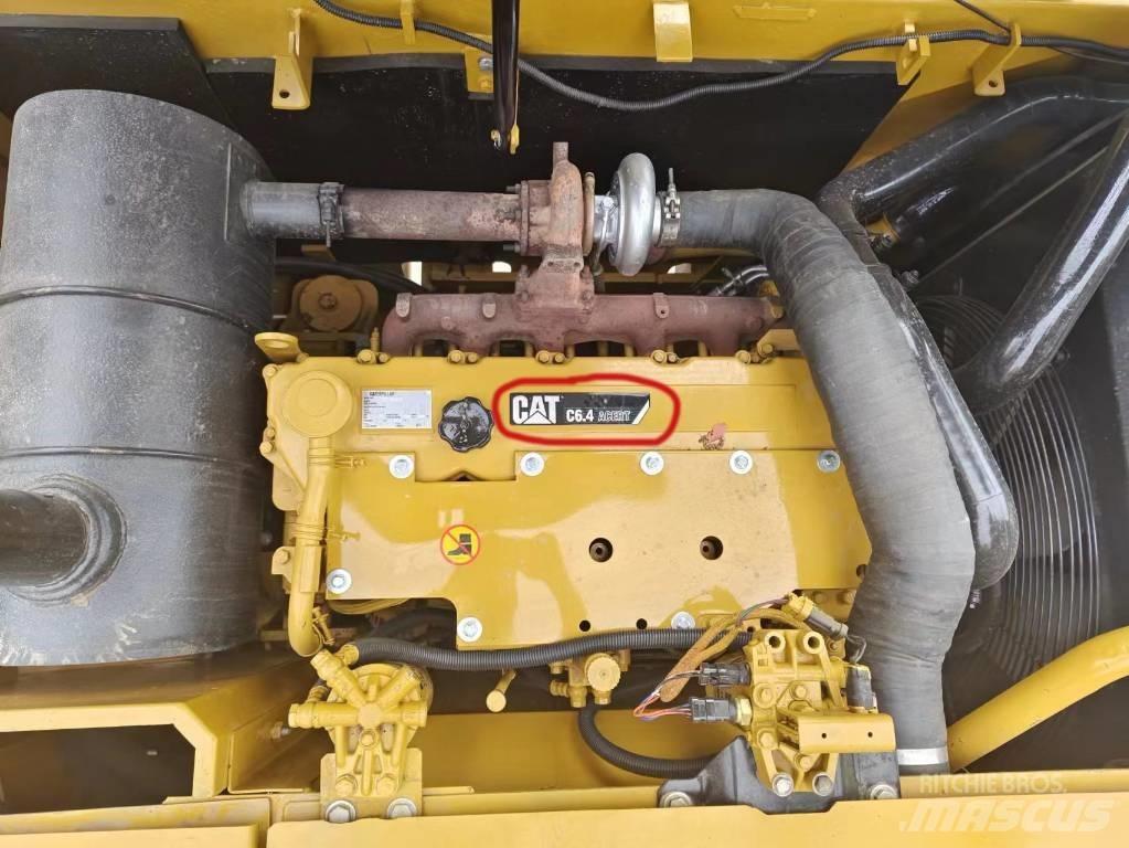 CAT 320 D Bageri guseničari