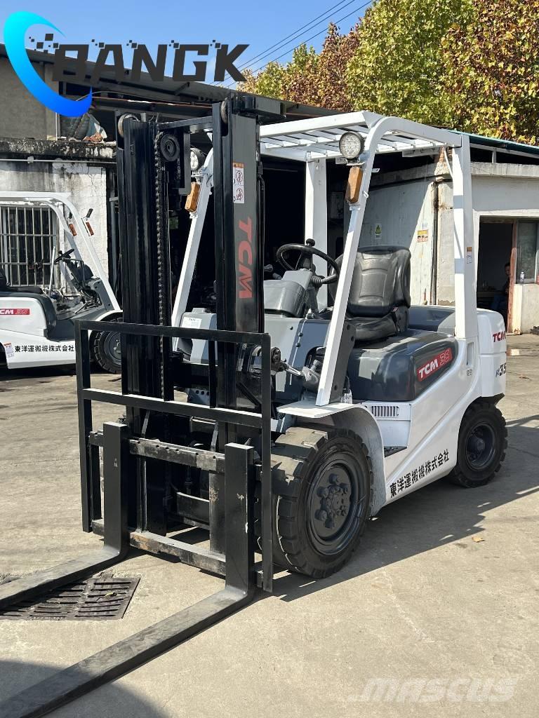 TCM FD35T3C Dizelski viljuškari