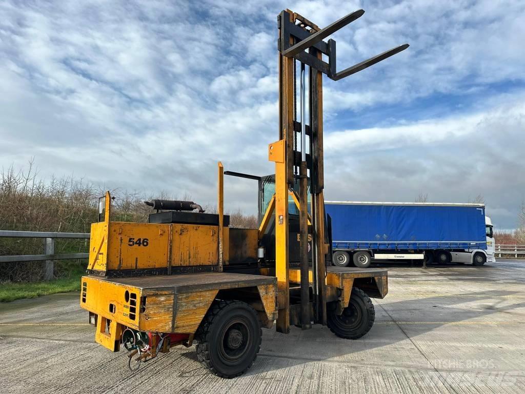 Boss 546 SIDE LOADER Bočni viljuškari