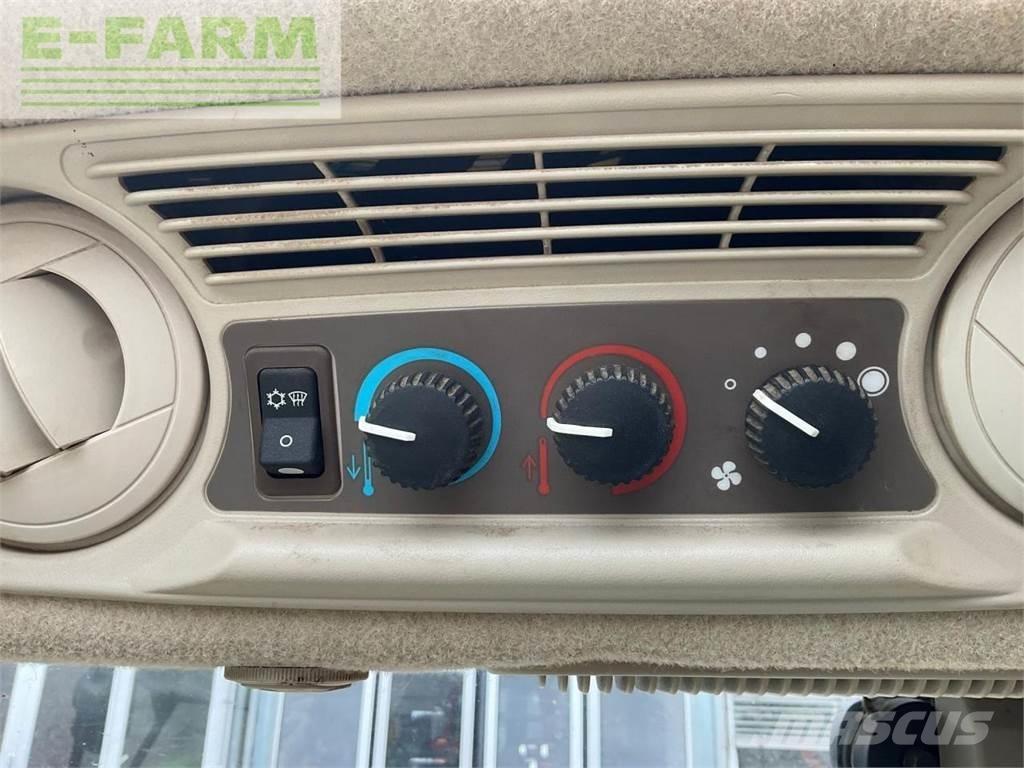 John Deere 5090R Traktori