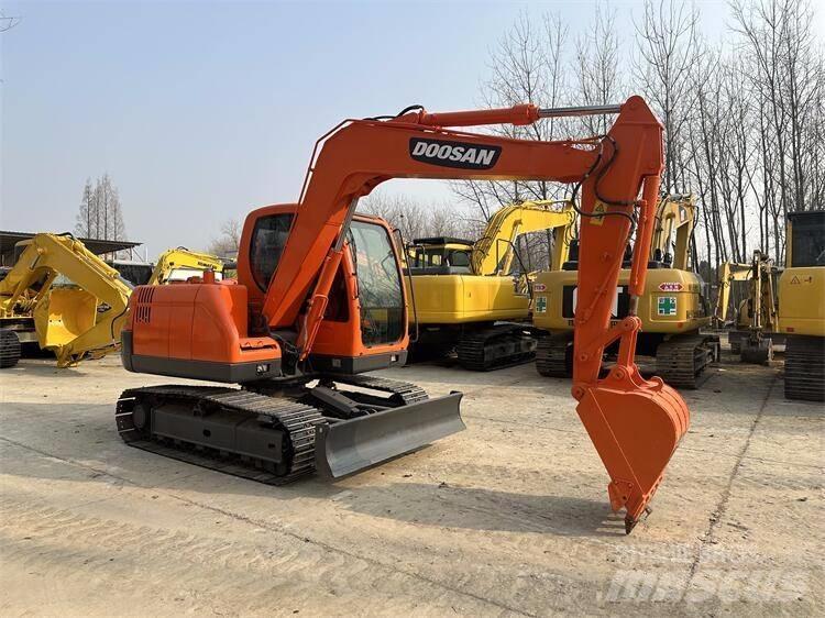 Doosan DX75 Mini bageri < 7t