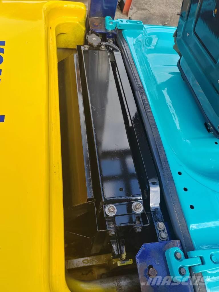 Komatsu 2.5t Dizelski viljuškari