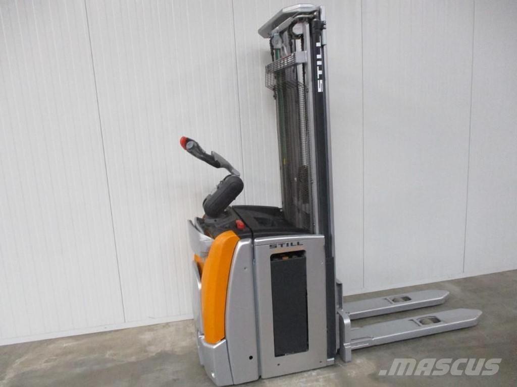 Still EXV SF14 Nisko podizni električni viljuškar sa stajalištom