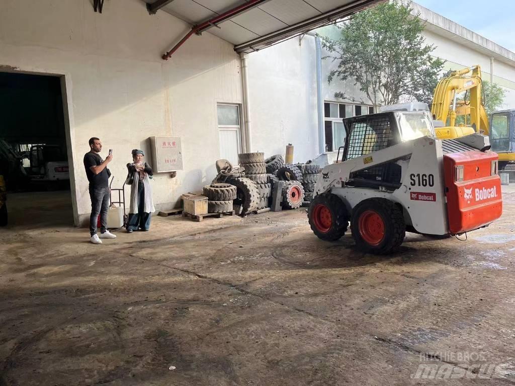 Bobcat S 160 Skid steer mini utovarivači