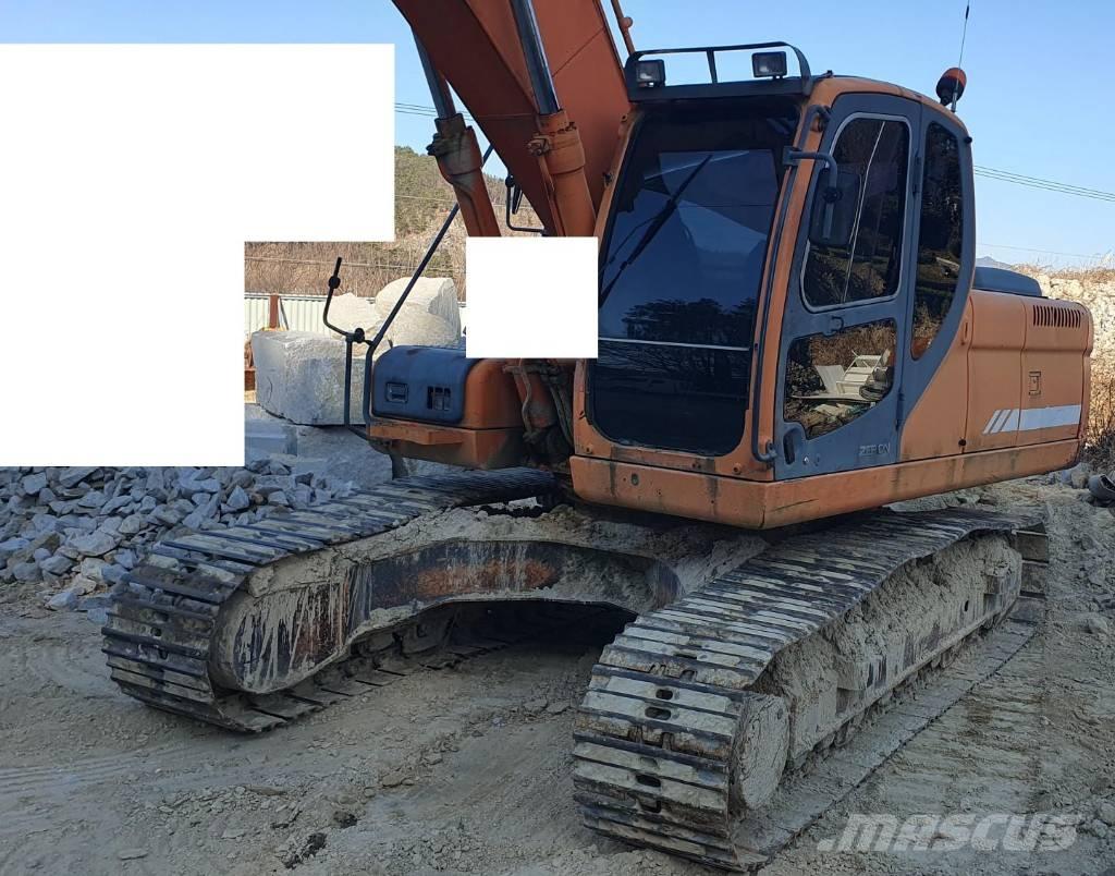 Doosan DX 220 LCA Bageri guseničari